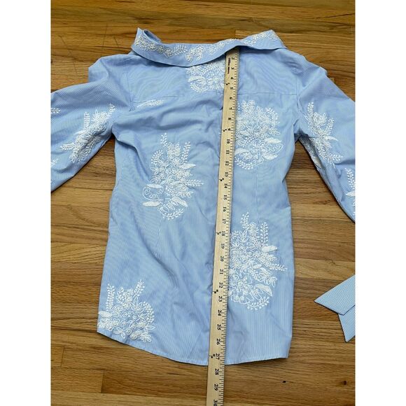 Alice + Olivia Toro Women's M Blue Button-Up Polyester Blend Shirt Pinstripe - Picture 9 of 9